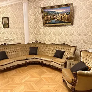King Ln Апартаменты Тбилиси